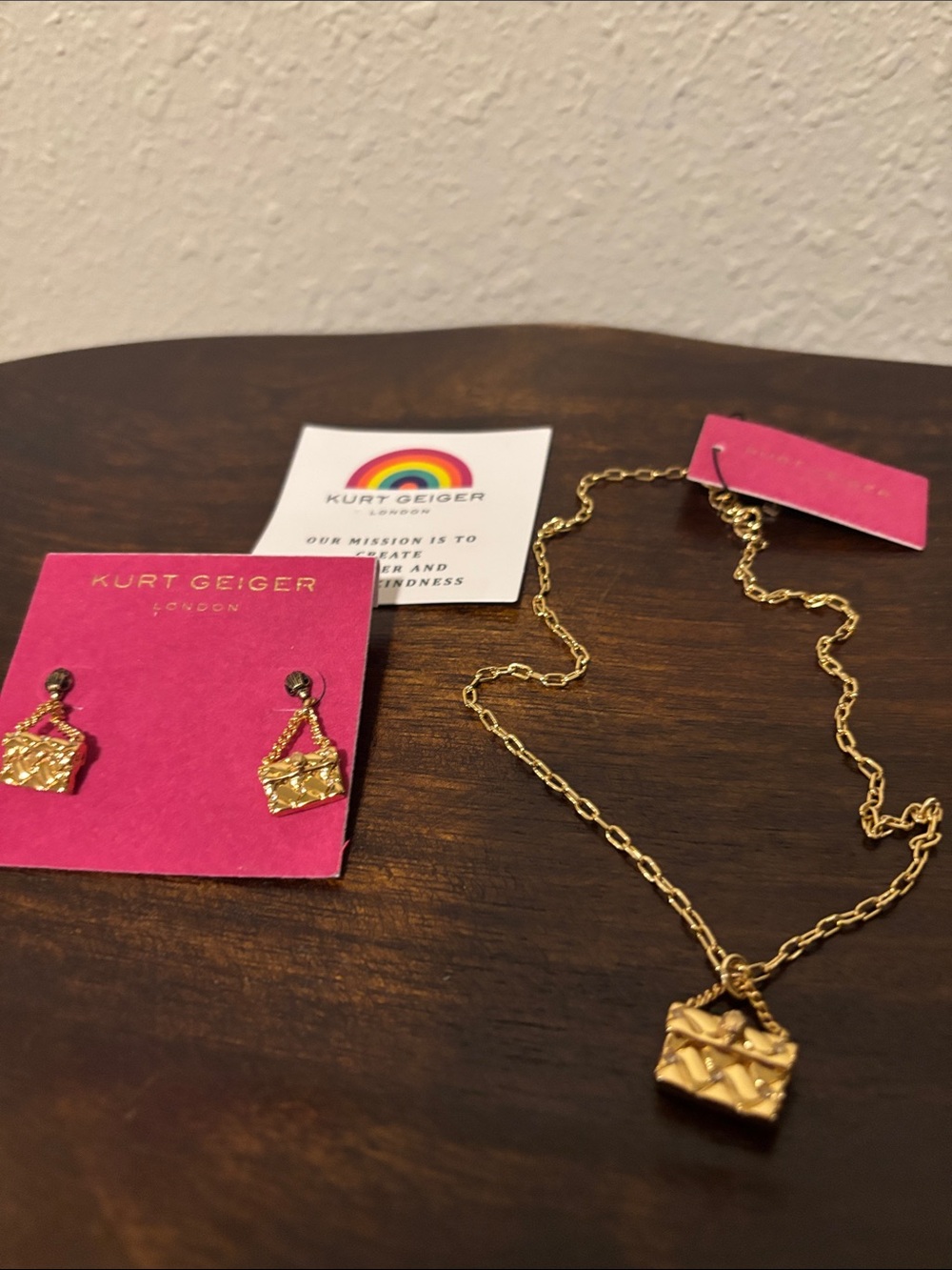 Kurt Geiger woman Gold Handbag Necklace and Earrings Set